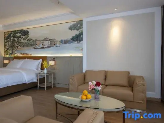 Vienna Hotel (Wuyuan Moore City store)