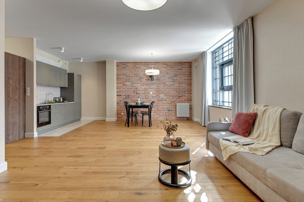 Maszynownia by BrowarHevelius Apartments
