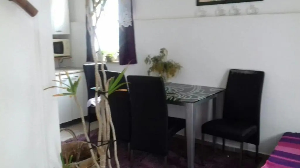 Apartments D