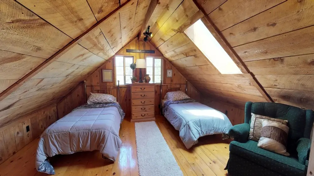 Stunning Apple Lane Log Cabin