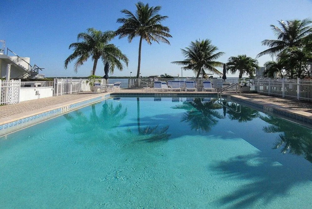 Marina Towers 704 - 2 Br Condo