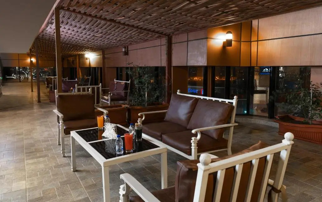 Platinium Seventy Serviced Apartments