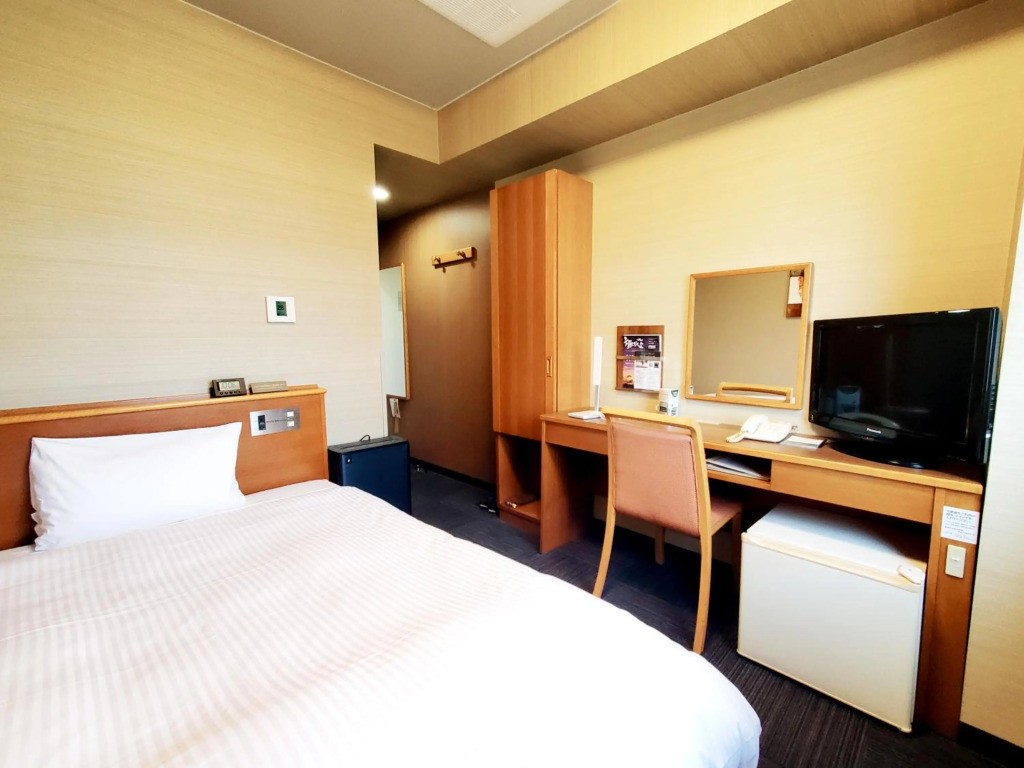 Hotel Route-Inn Igaueno -Igaichinomiya Inter