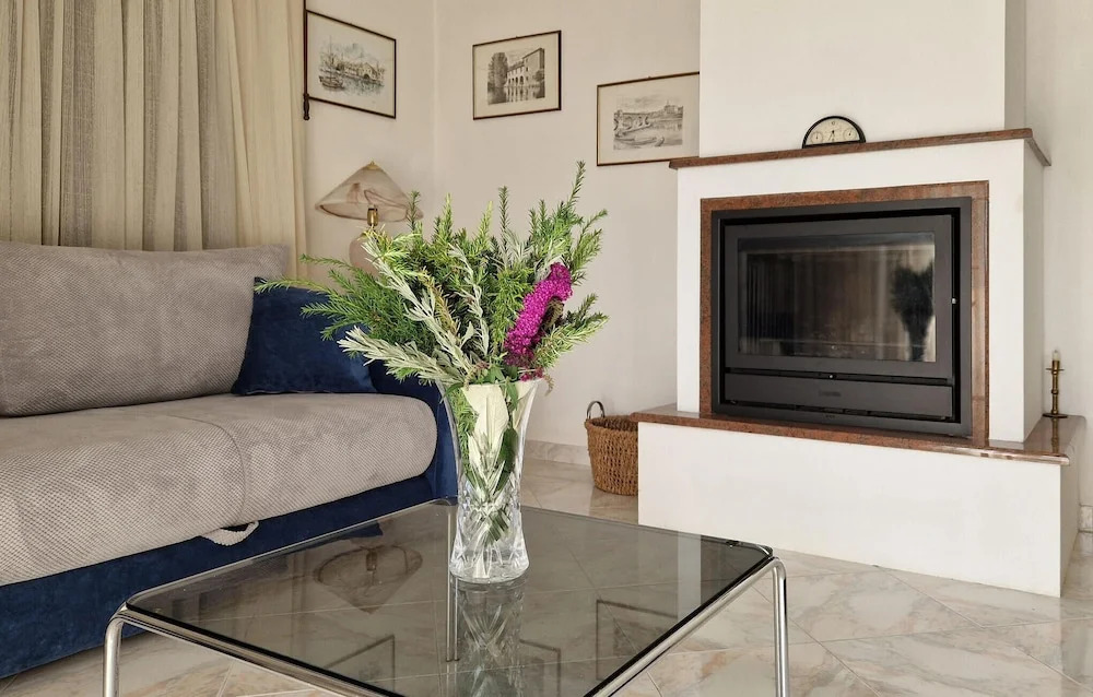 1 Bedroom Stunning Home In Marcana