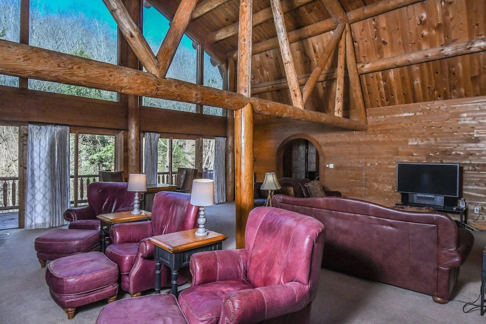 Streamside 4 Bedroom House