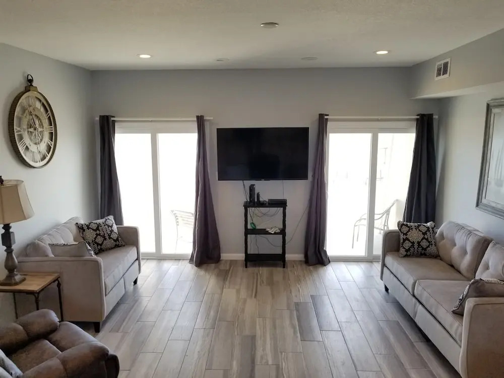 Sea Spray Condo