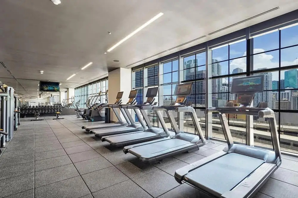 Apartment 3br-3 BTH - Gym Pool
