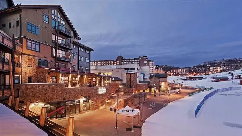 Heavenly Peak 310 4 BedroomCondo By Moving Mountains