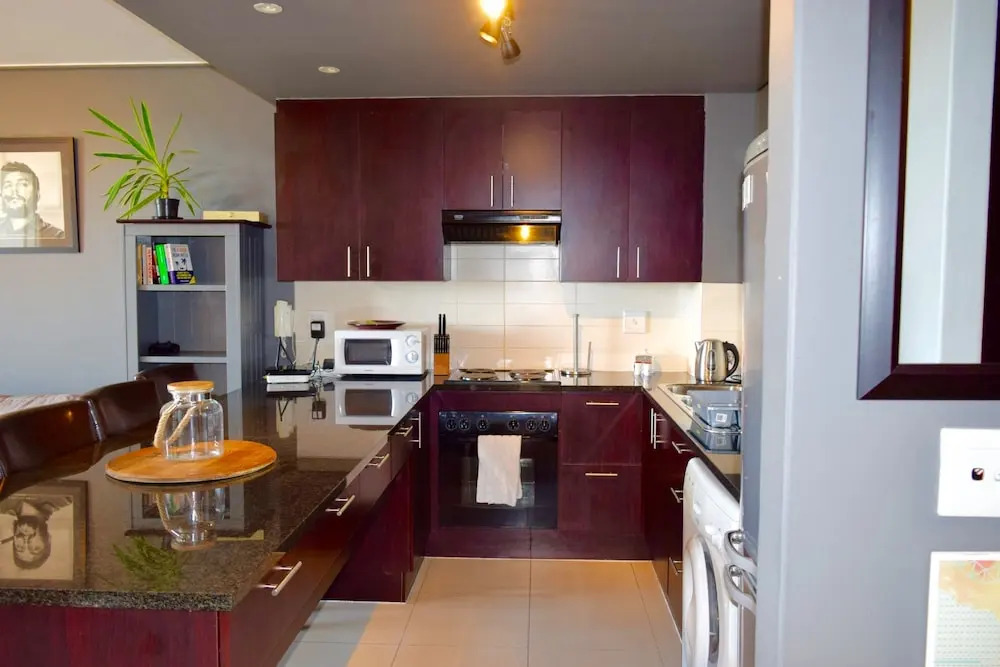 1 Bedroom Apartment in Green Point Cape Town