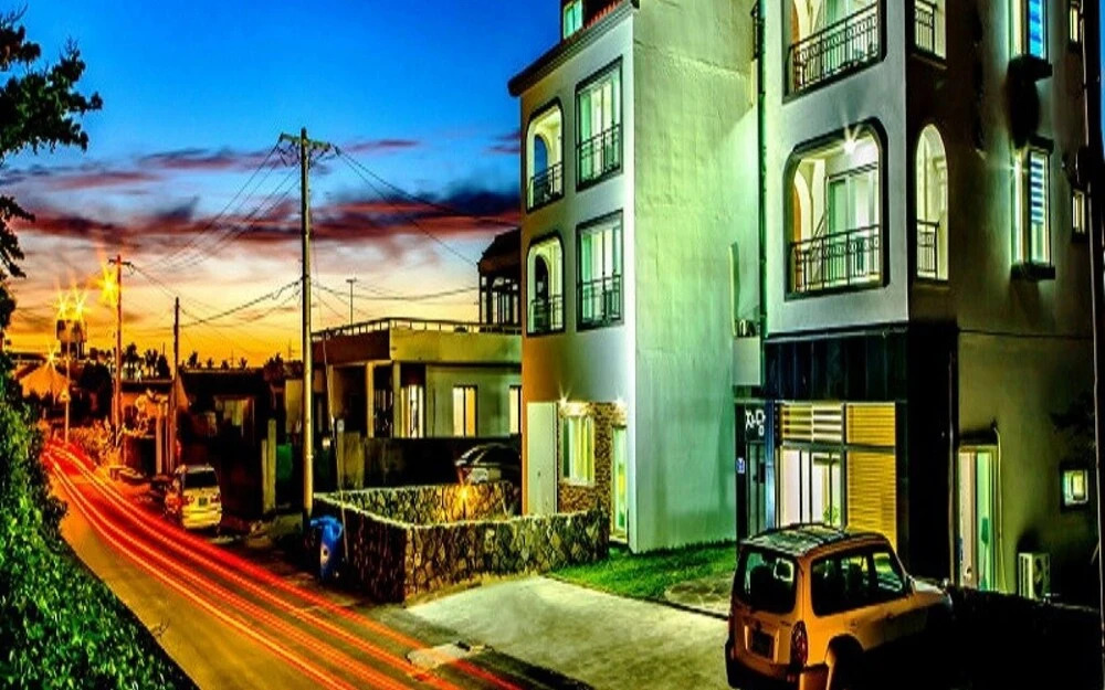 Seogwipo Jadam House Pension