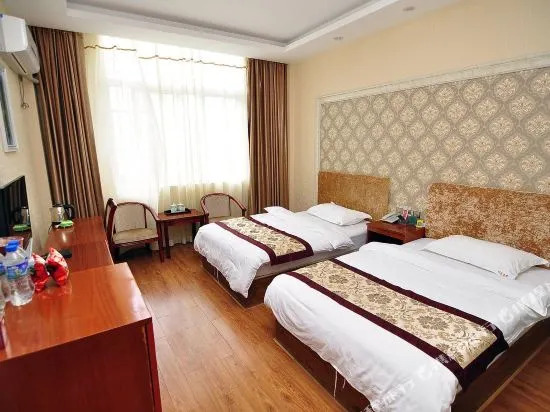Minghao Hotel(罗平明豪酒店)