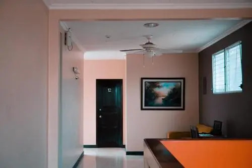 Urdesa Suites Hotel