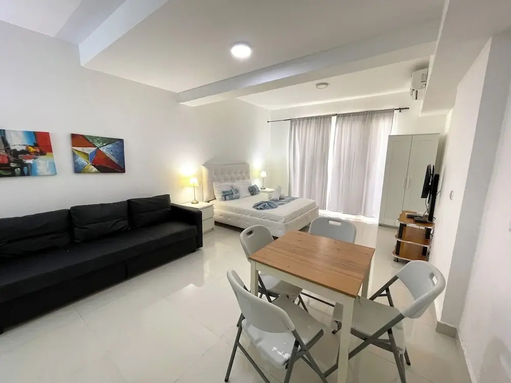 Studio Apart Hotel Rooftop Pool Beach