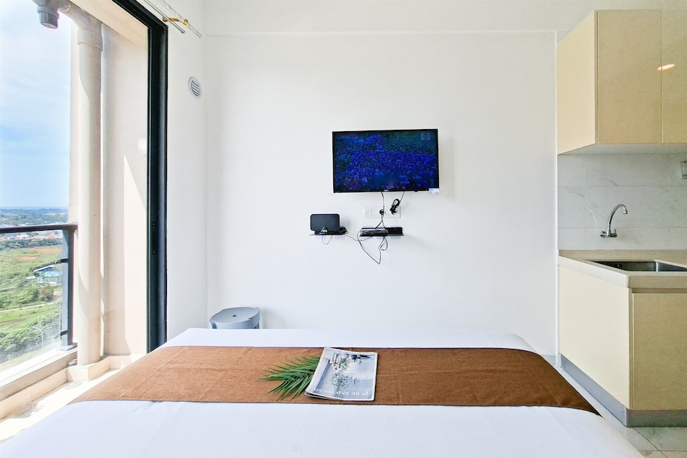 Stylish Studio For 2 Pax At Sky House Bsd Apartment