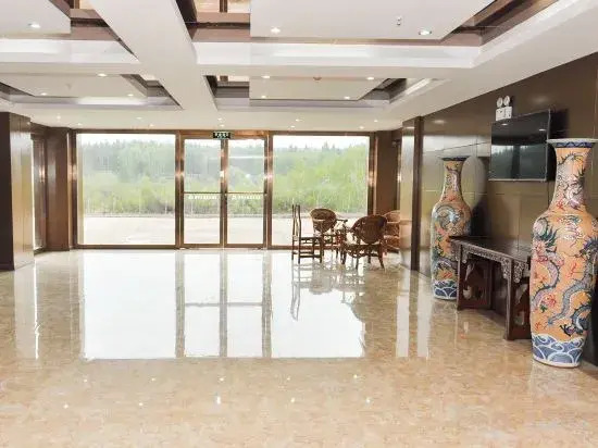 Saihanba Jinding Holiday Hotel