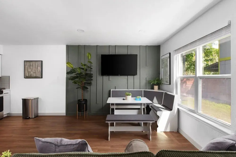 Rare 2BR in Prime Location