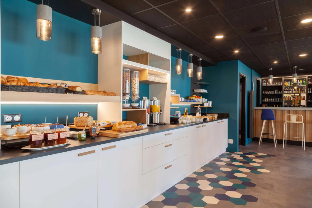 Kyriad Niort-Espace MendesFrance