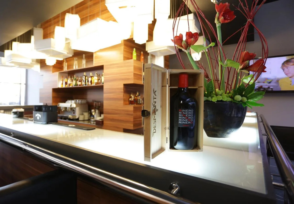 Warsaw Plaza Hotel