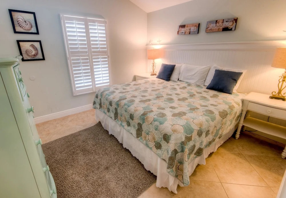 Gulf View Cottage