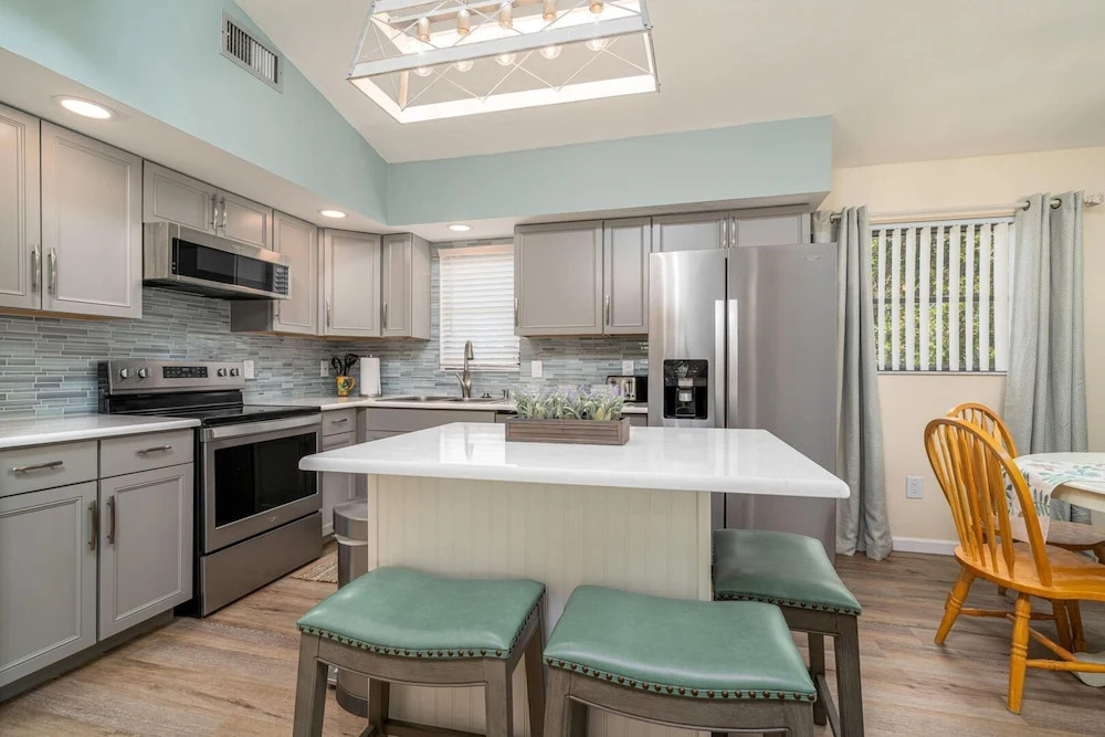 188 Washington by Coastal Vacation Properties