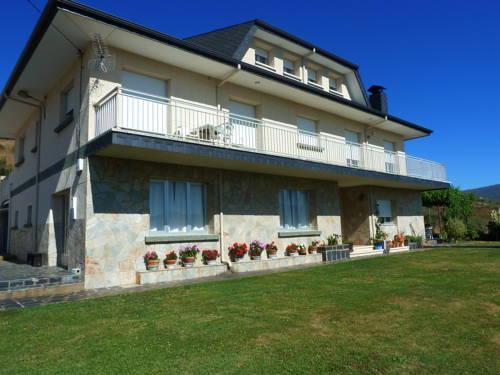 Pension Riego de Ambros