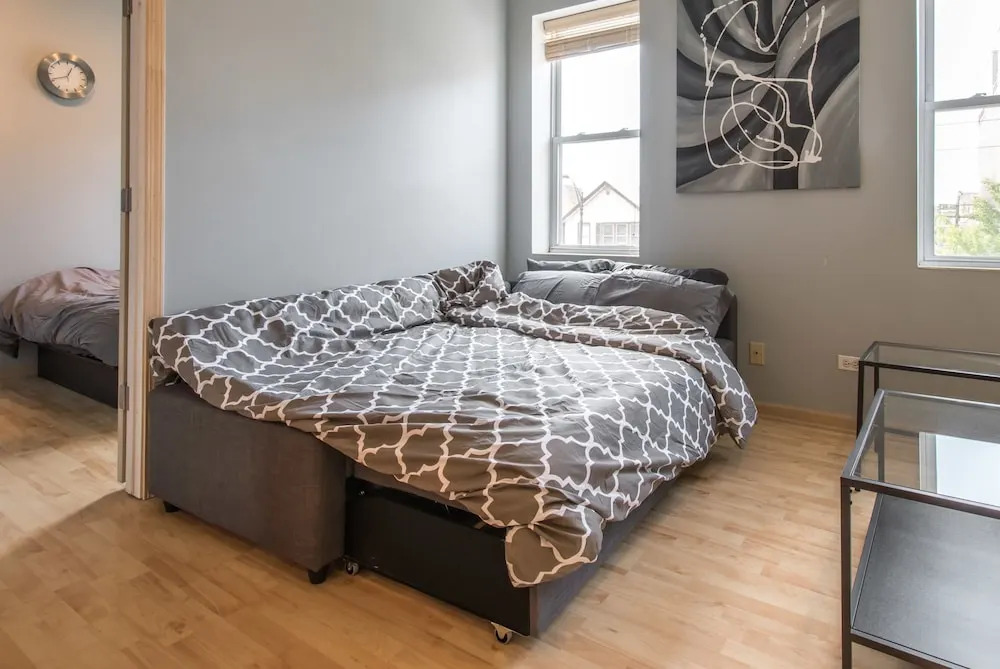 Grand Local Ave Luxury Apartments