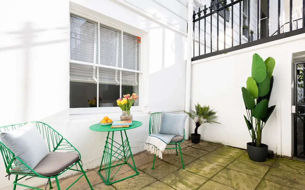 The Queen's Gate Gardens - Modern 2BDR Flat next to National History Museum