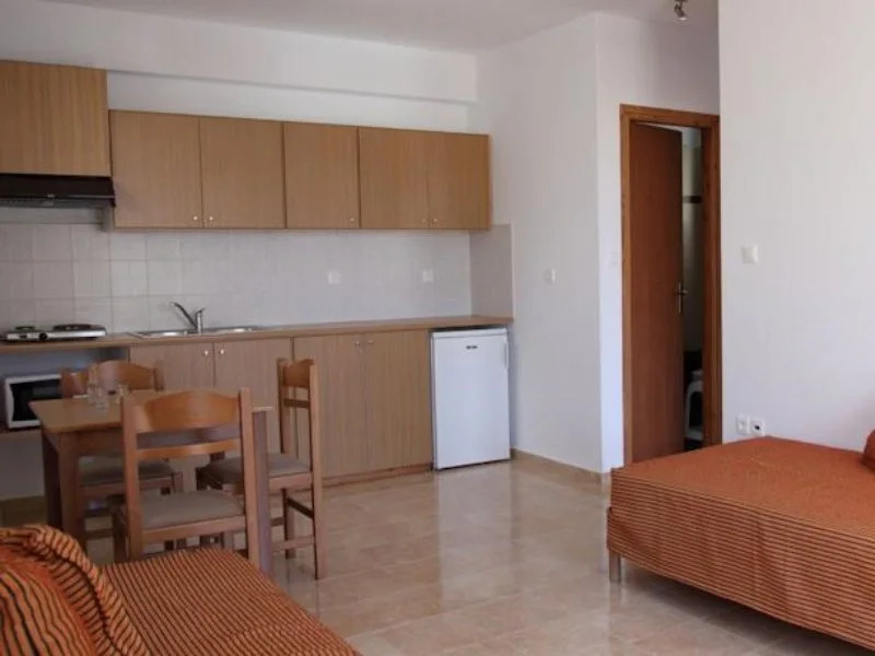 Ilian Beach & Apartments