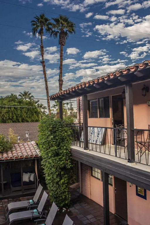 Hotel California - A Town & Desert Boutique Hotel