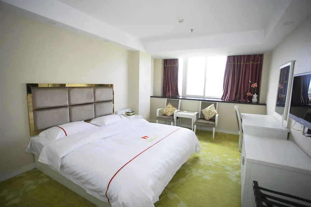 Jiaxing ShiMao Inn