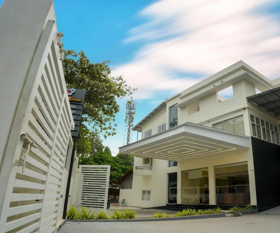 Hotel Kairali