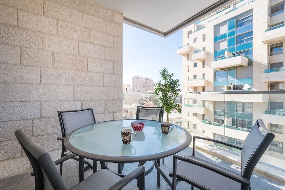 Full Option 7People Terrace-Lift-Parking