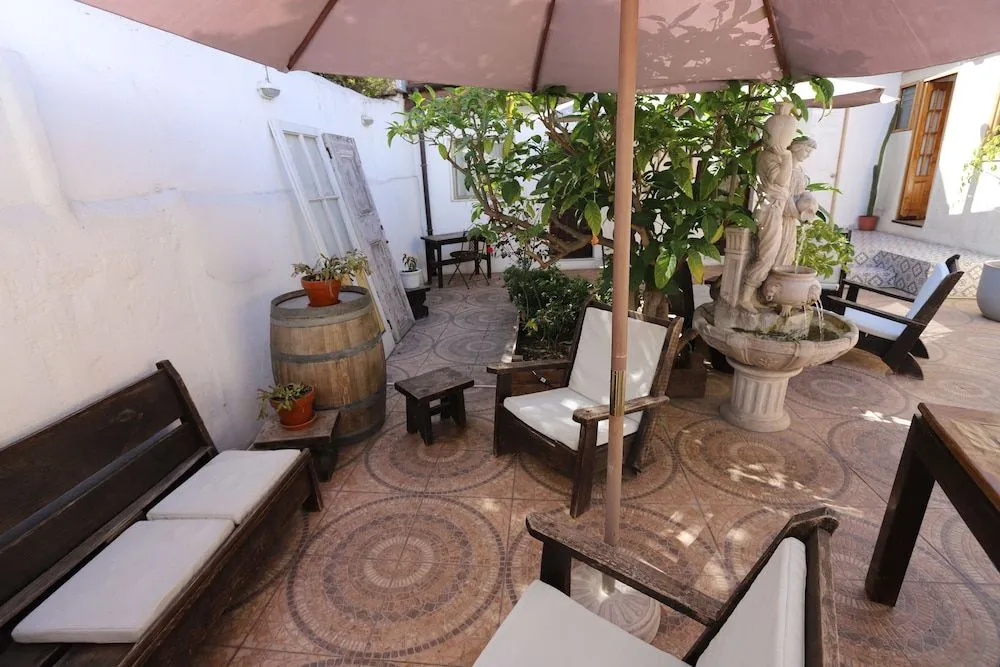 Hostal La Serena