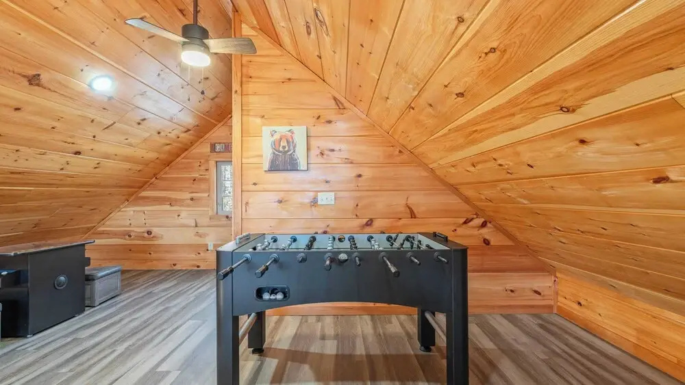 Hot Tub, Game Loft, Open Living, Minutes to Downtown Gatlinburg Whisper Cabin by Avantstay