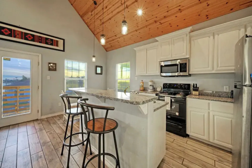 Laguna Village Retreat by AvantStay