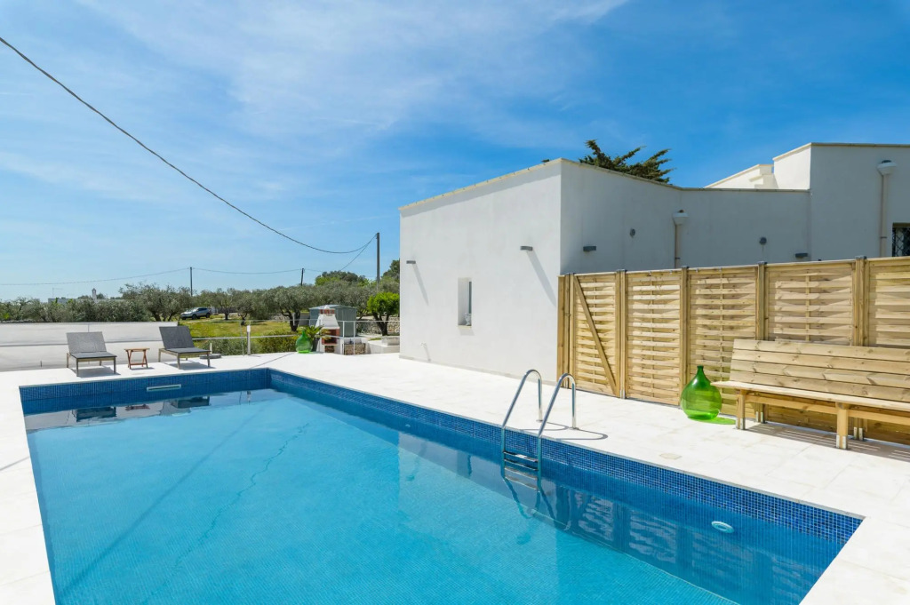 Villa L'Albicocco con piscina