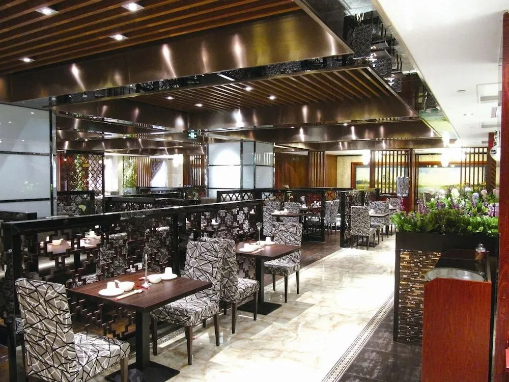 Liuzhou Grand Hotel