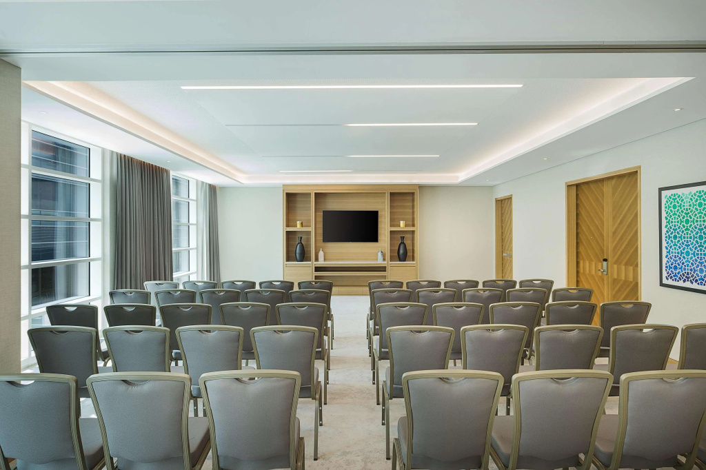 DoubleTree by Hilton Dubai - Business Bay