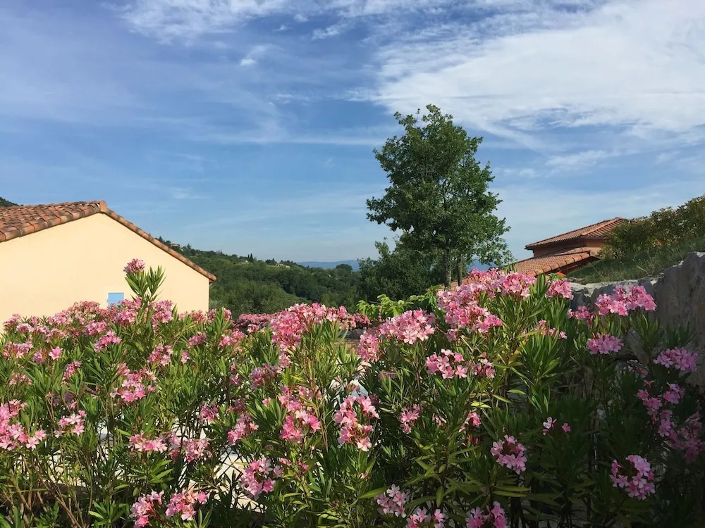 Holiday Home in Sampzon near Ardeche River
