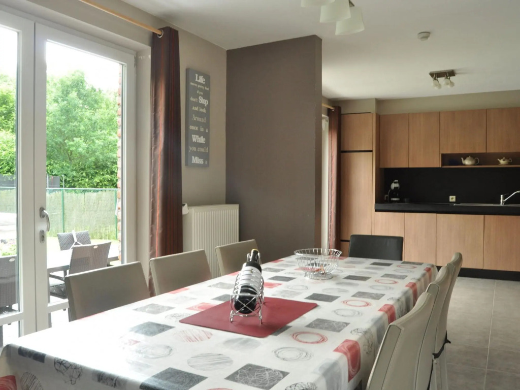 Elegant Villa in Bomal