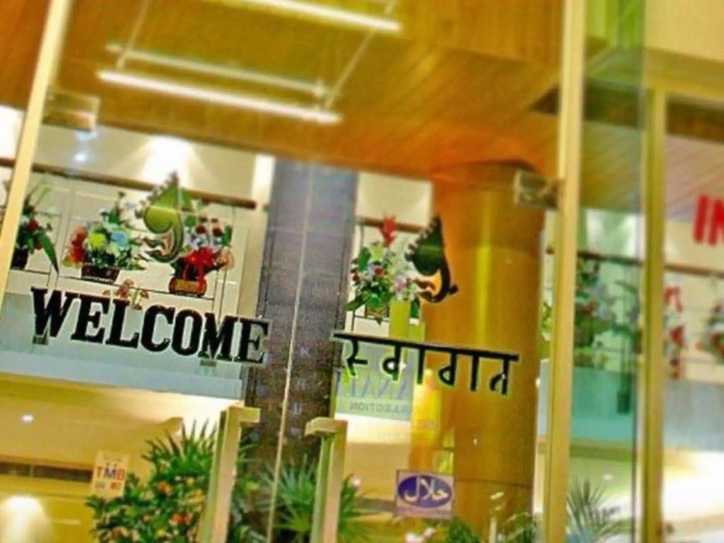 Khurana Inn