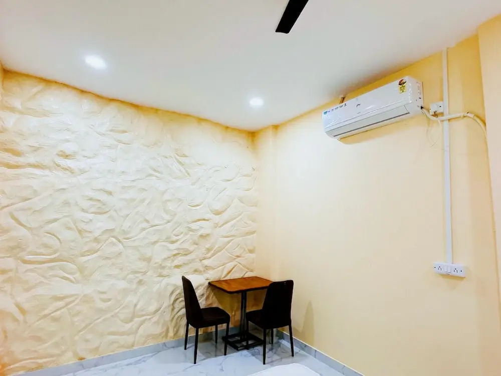 Maa Wageshwari Guest House