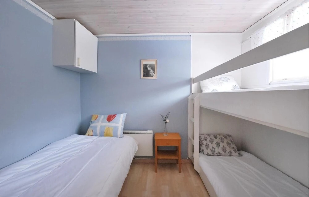 Awesome Home in Färjestaden With 2 Bedrooms