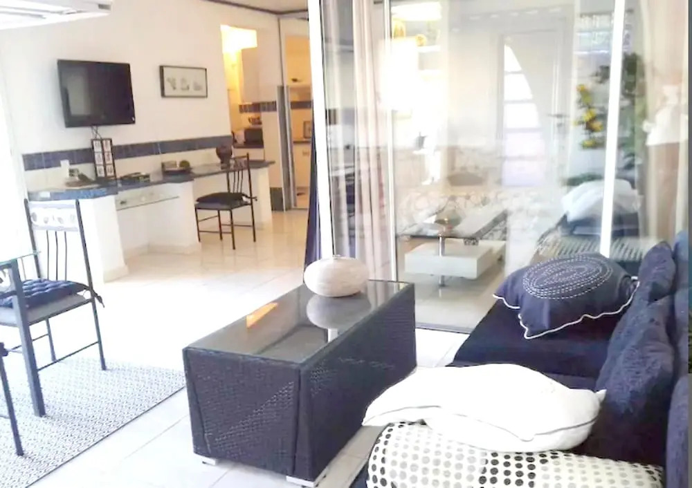 Studio in Collioure, With Wonderful sea View, Enclosed Garden and Wifi