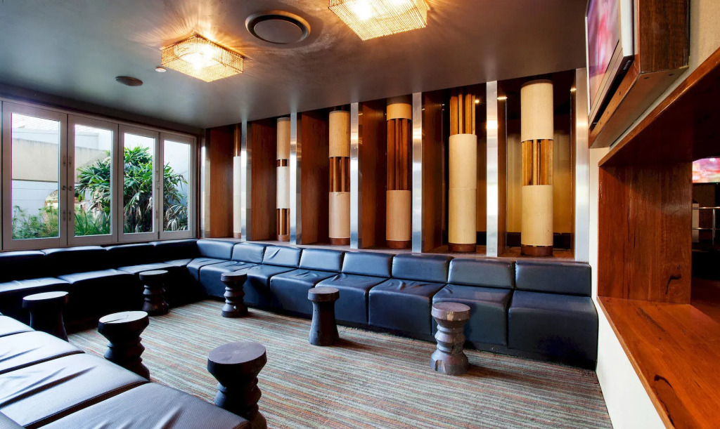 Villa Noosa Hotel