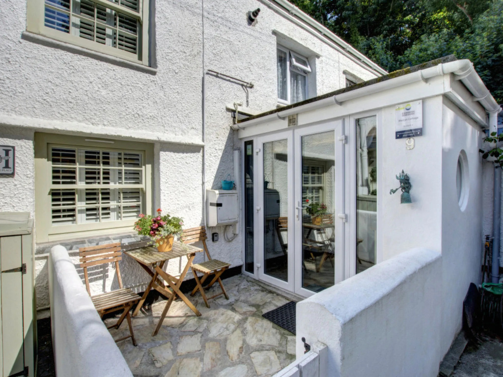 Holiday Home Grove Place