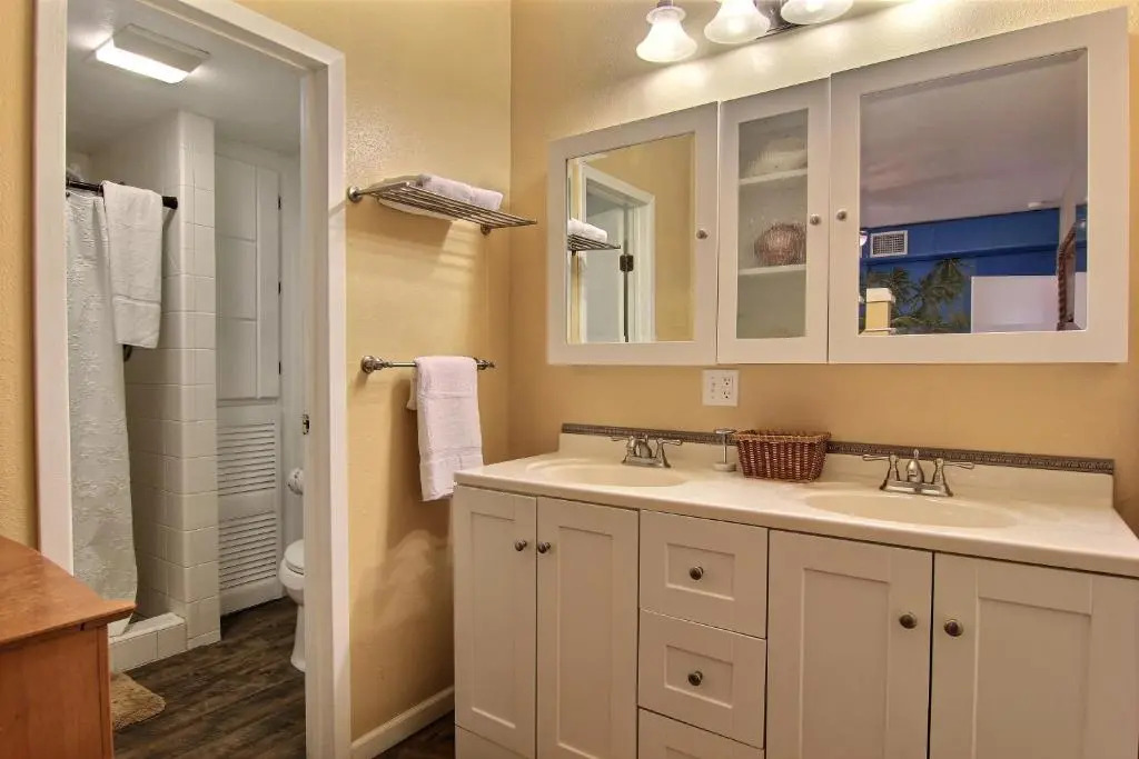 4 Palms by Silver Sands Vacation Rentals