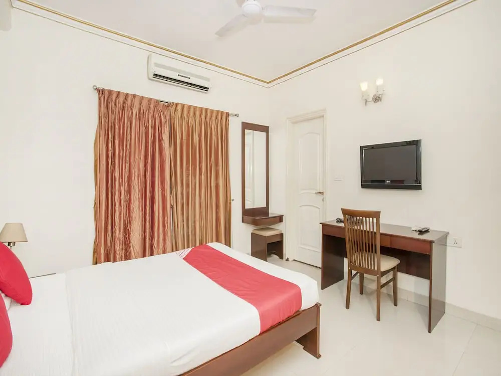 Super Hotel O Resida Elite Service Apartments Near Manipal hospital