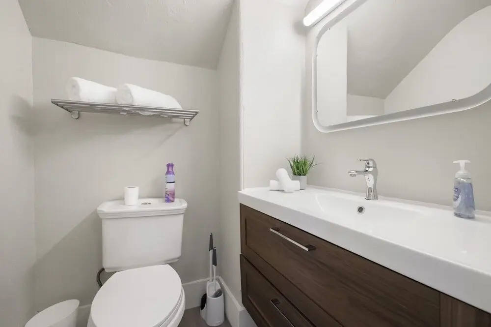Cozy, Modern 3-bedroom in Oakland