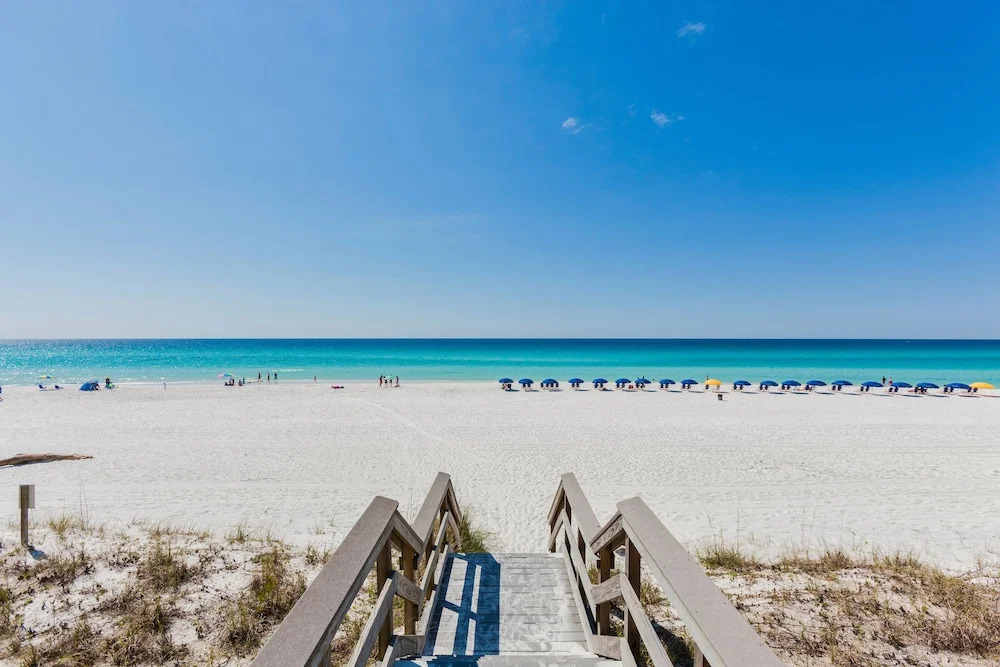 VI Suns ats of Frangista - 4 Br Home